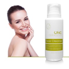 Limpiador facial suave sin jabón para piel reactiva e irritada.
