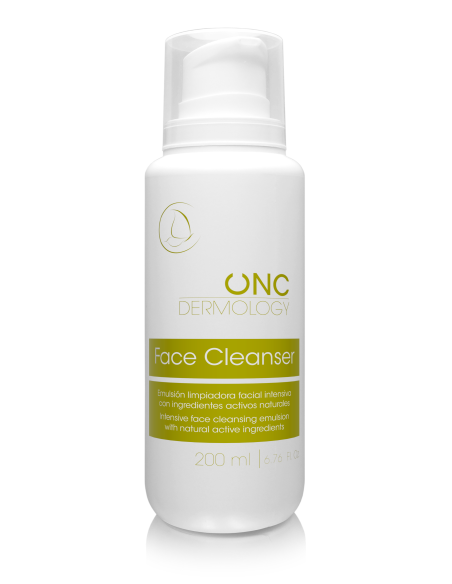 Emulsión limpiadora ONC Face Cleanser para piel en tratamiento oncológico.