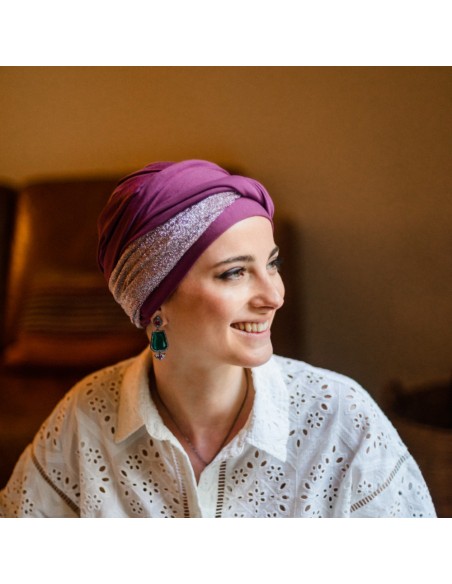 Turbante Oncológico Confort Gala Malva – Carebell Headwear