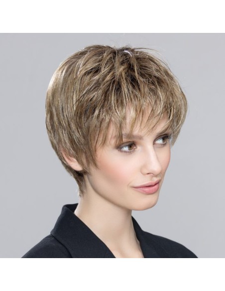 Peluca oncológica de corte corto y elegante