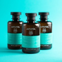 Apivita Champú Equilibrante: la solución natural para raíces grasas y puntas secas. 2