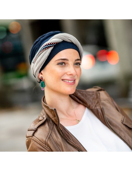 Turbante Oncológico Elegance Knit Blue en Tejido de Bambú · Carebell Headwear