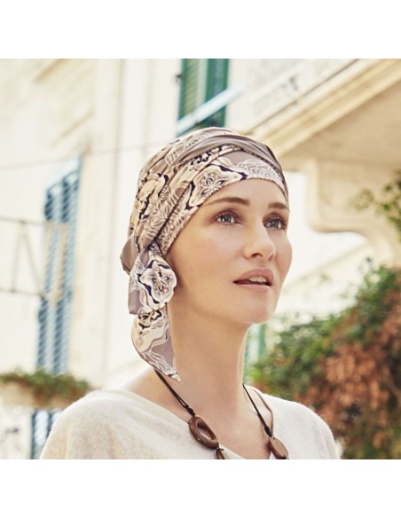 BEATRICE BEIGE ORNAMENTS W.RIBBONS - Bambú - CHRISTINE HEADWEAR.
