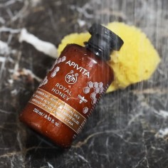 APIVITA ROYAL HONEY Gel de Ducha con Aceites Esenciales 2